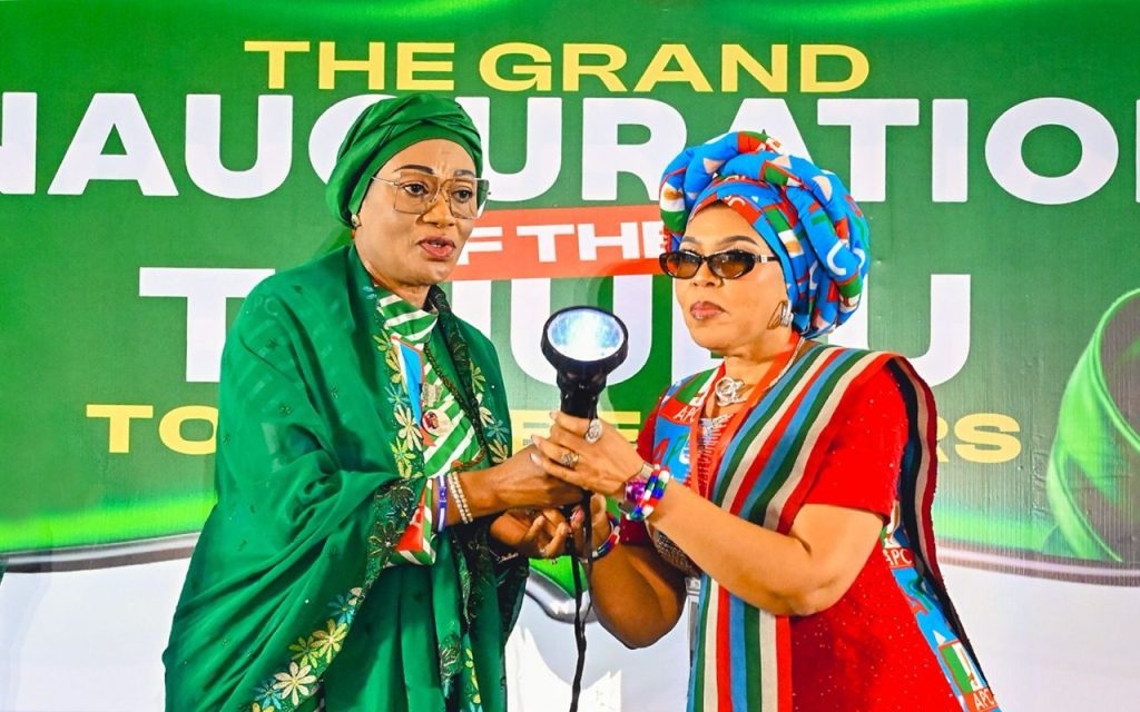 2027: First Lady launches Tinubu’s women-led torch bearers’ mobilization group