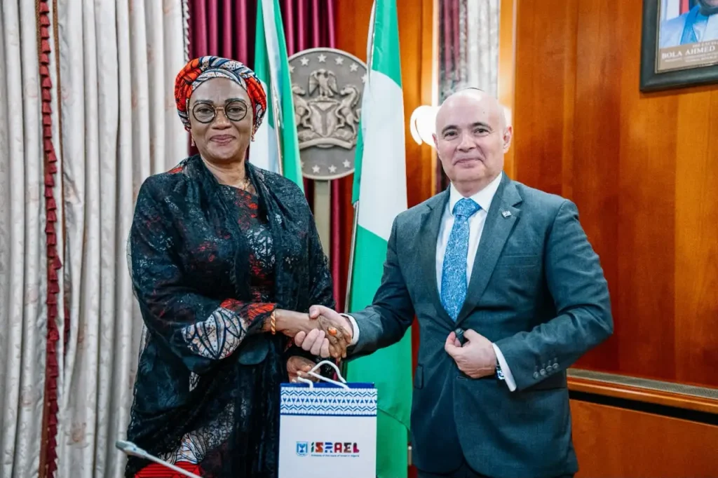 First Lady Tinubu receives Israel’s Ambassador in Aso Rock