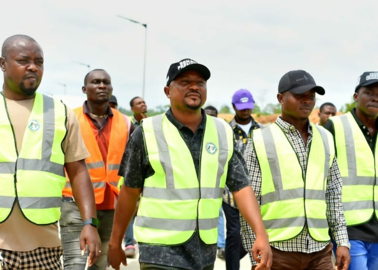 2027: NANS endorses Tinubu, Umahi after road inspection