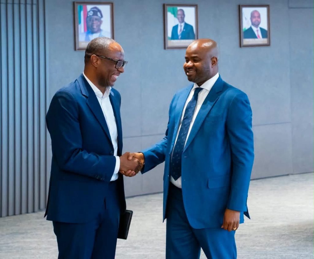 JPMorgan chief meets NRS’s Adedeji as bank expands Nigerian presence