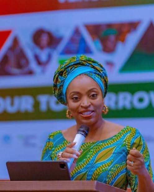 Free zones attract $200bn in FDI, creates 500,000 jobs – FG